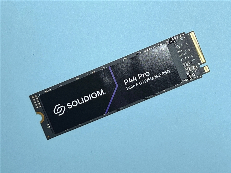 首秀就冲上PCIe 4.0 SSD巅峰！Solidigm P44 Pro 1TB评测：缓外也有1.4GB_闪存_04