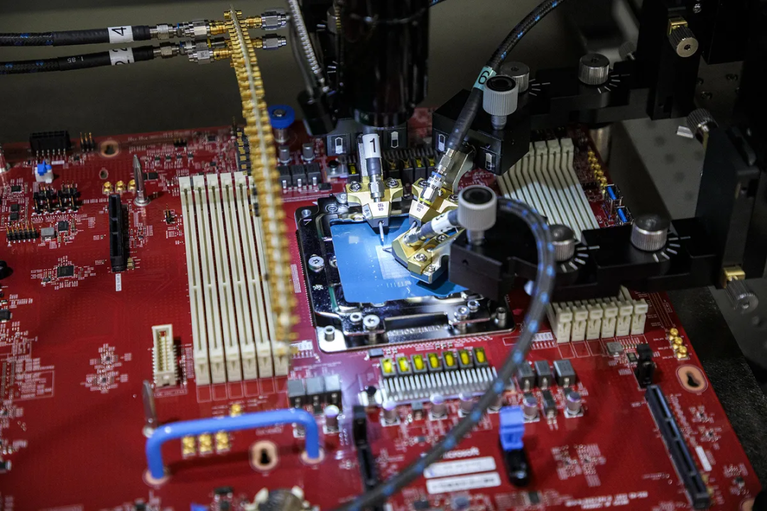 超H100，微软发布首款5纳米自研芯片！GPT-4 免费用_云服务_09