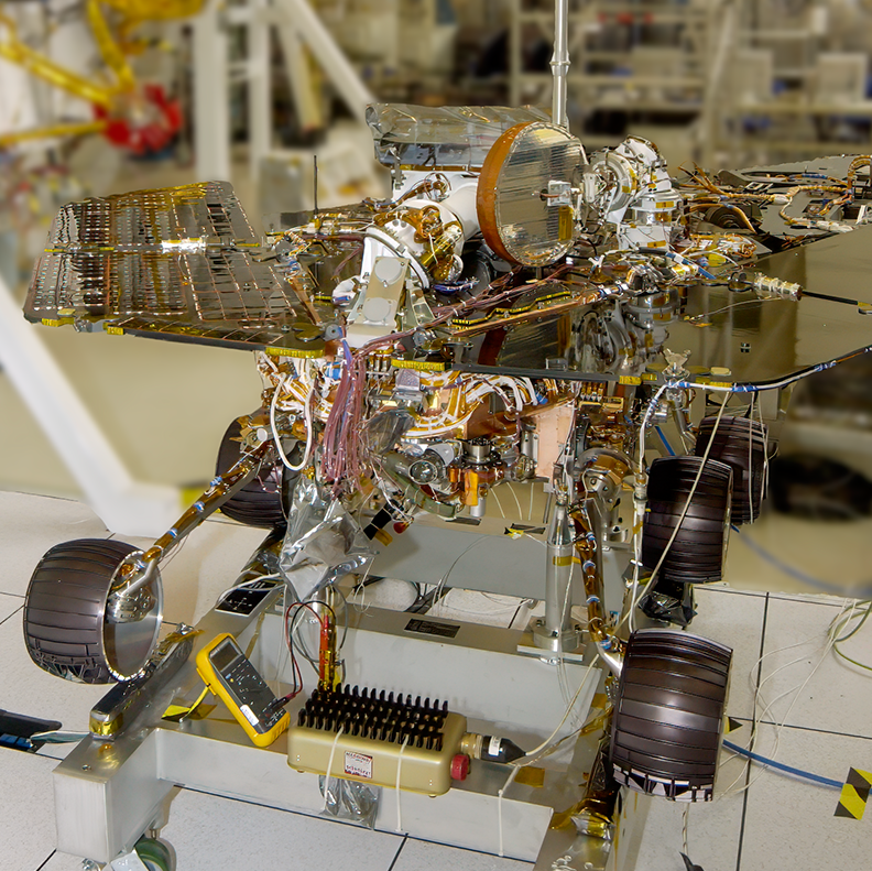 《安富莱嵌入式周报》第328期：自主微型机器人，火星探测器发射前失误故障分析，微软推出12周24期免费AI课程，炫酷3D LED点阵设计，MDK5.39发布_php_20